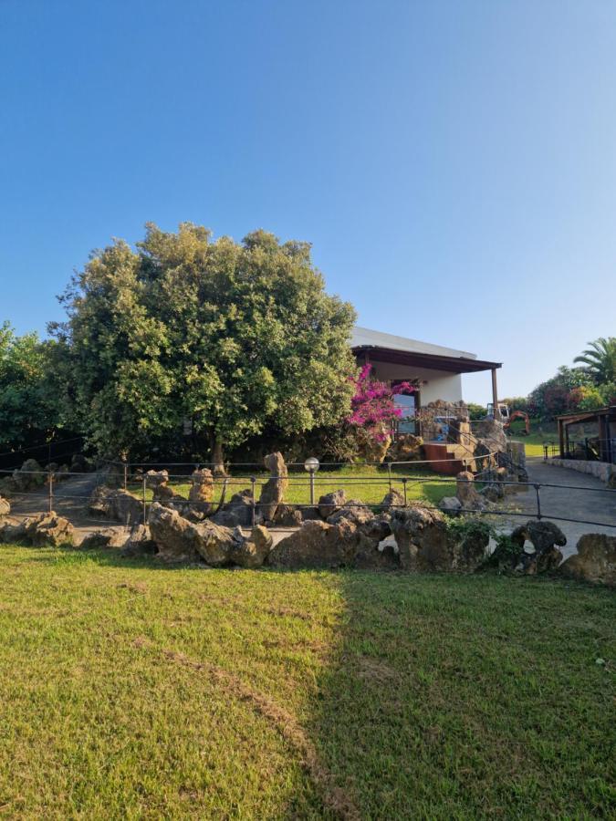Tenute Delogu Wine Resort (Adults Only) Santa Maria la Palma Exterior foto