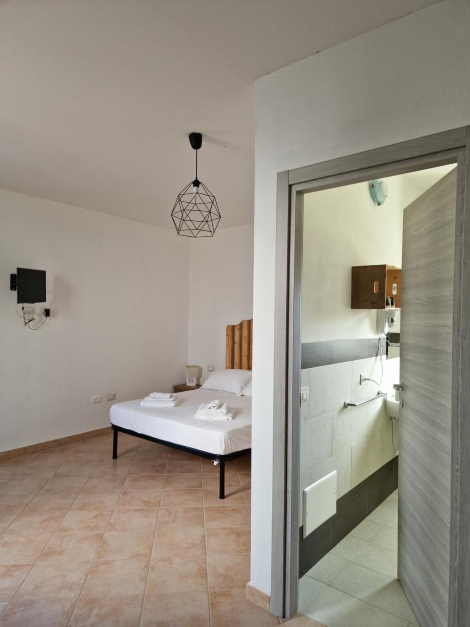 Tenute Delogu Wine Resort (Adults Only) Santa Maria la Palma Exterior foto